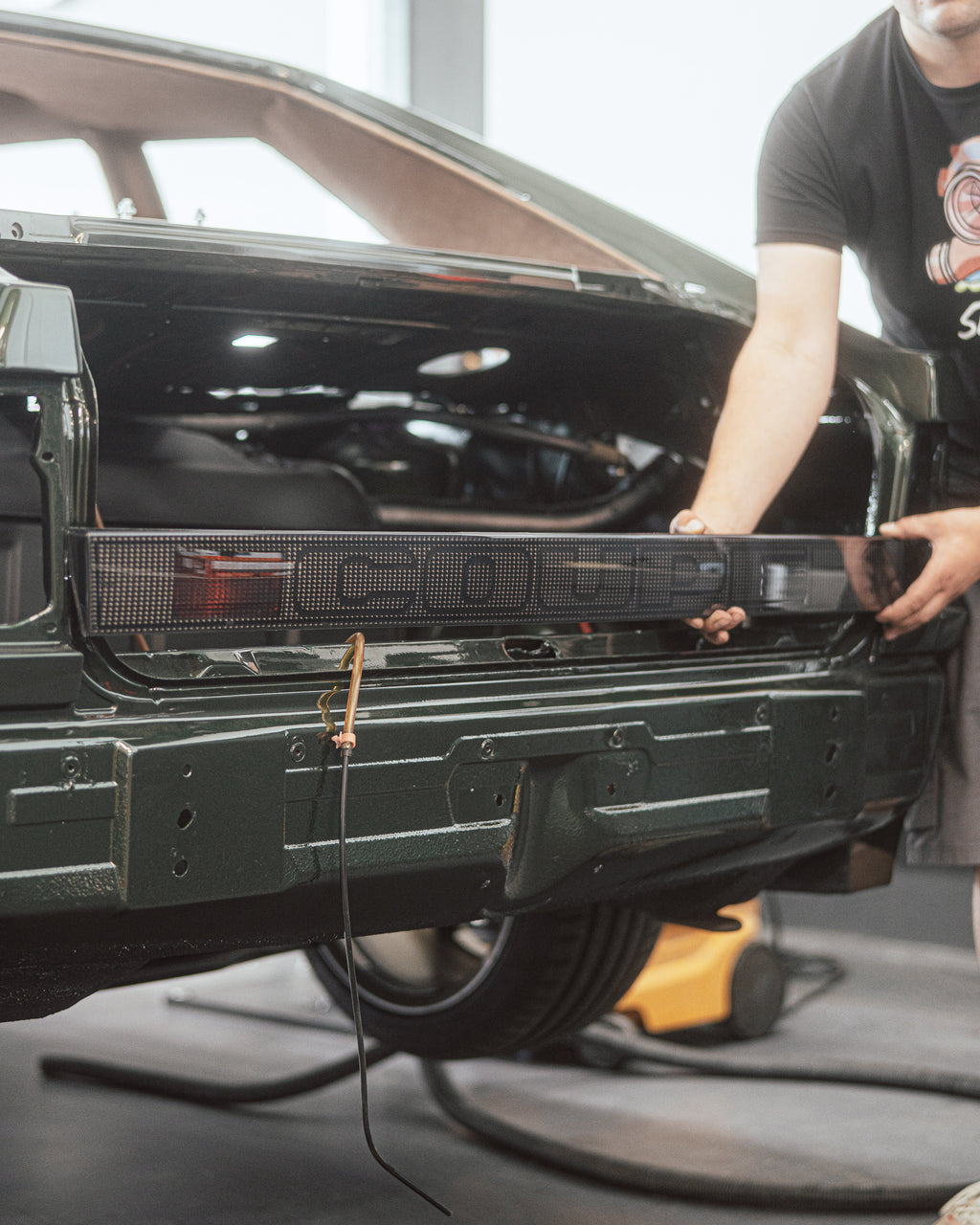 Rückleuchten Set ( Lichtband + Rückleuchte R & L + Blinker R & L)